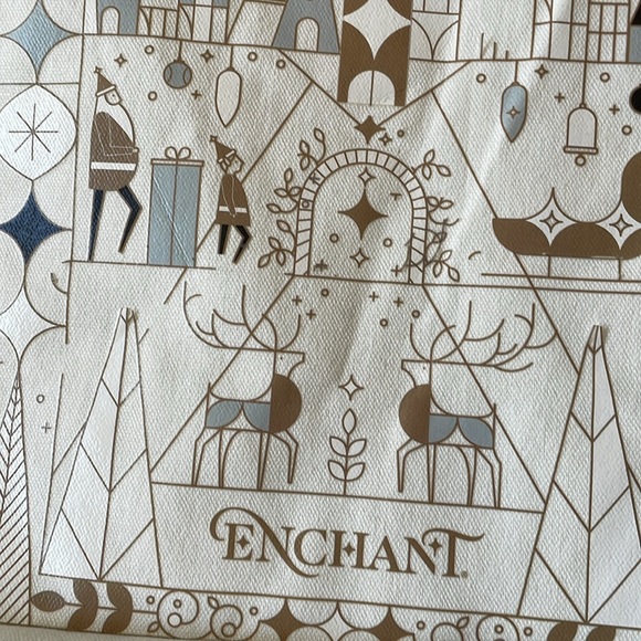 2 BNWT Tote Bags Enchant 100% cotton Grocery & more Santa shop & elves - Picture 6 of 7